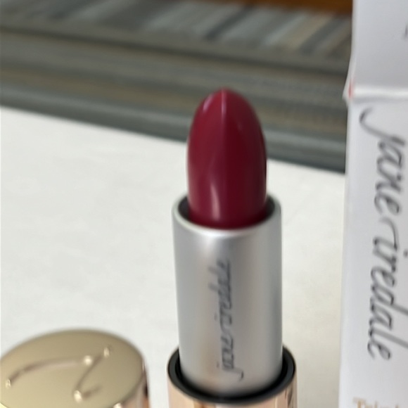 jane iredale triple luxe lipstick  JOANNA - Picture 2 of 2